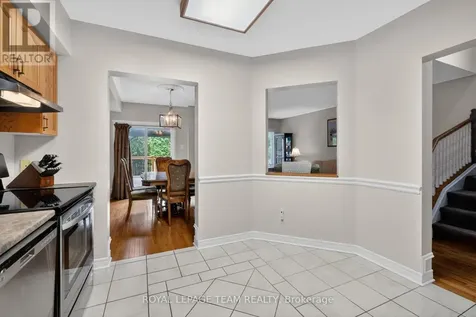 23 Chantilly Gate Ottawa ON K2S 2B1