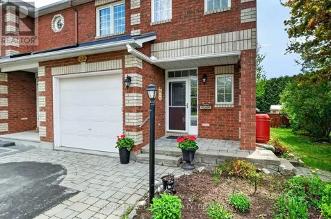 23 Chantilly Gate Ottawa ON K2S 2B1