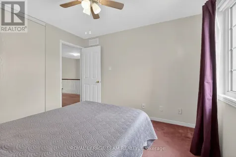23 Chantilly Gate Ottawa ON K2S 2B1