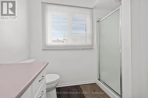 6420 Sablewood Place Ottawa ON K1C 7L7