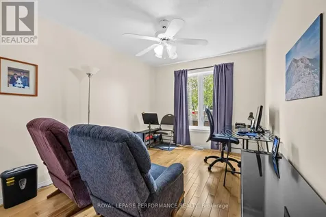 6420 Sablewood Place Ottawa ON K1C 7L7