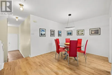 6420 Sablewood Place Ottawa ON K1C 7L7