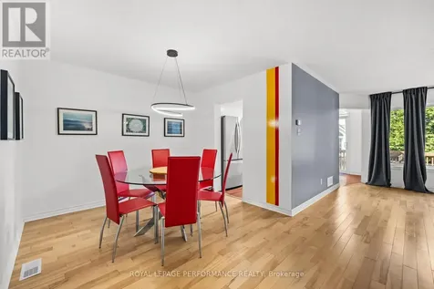 6420 Sablewood Place Ottawa ON K1C 7L7