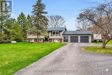 2477 Old Fort Road Tay ON L4R 4K3