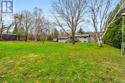 2477 Old Fort Road Tay ON L4R 4K3