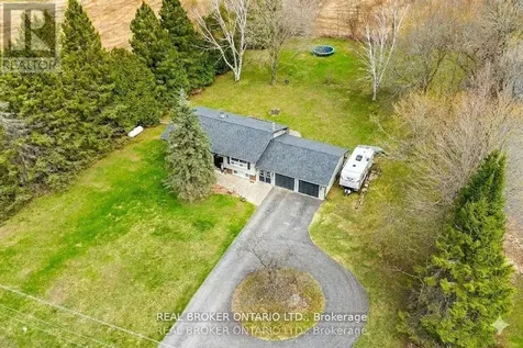 2477 Old Fort Road Tay ON L4R 4K3