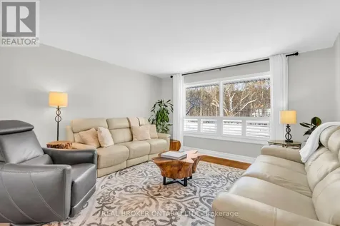 2477 Old Fort Road Tay ON L4R 4K3