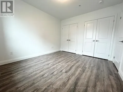 460B Belmont Avenue West Kitchener ON N2M 0B3