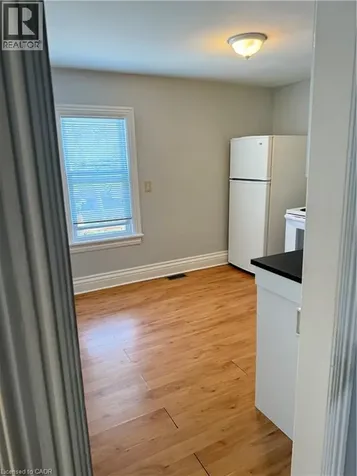 29 Mountain Avenue South Stoney Creek ON L8G 2V7