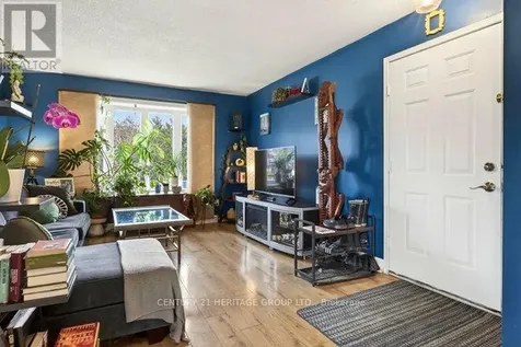 31 Kinross Street Haldimand ON N3W 1J7