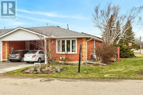 31 Kinross Street Haldimand ON N3W 1J7