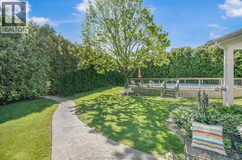 12 Aspen Close Chatham ON N7L 5M1