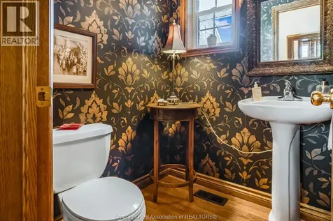 12 Aspen Close Chatham ON N7L 5M1
