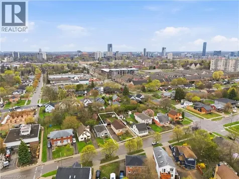 609 Guelph Street Kitchener ON N2H 5Y5