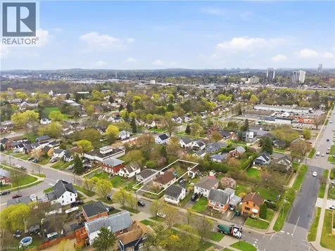 609 Guelph Street Kitchener ON N2H 5Y5