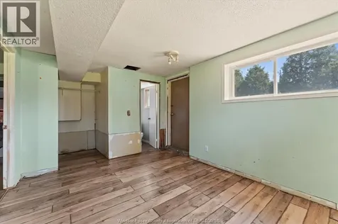 12249 Papineau Court Tecumseh ON N8N 3B5