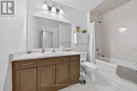 2725 Sapphire Drive Pickering ON L1X 0G3