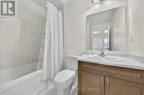 2725 Sapphire Drive Pickering ON L1X 0G3