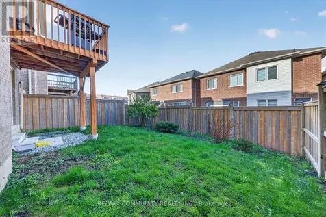 2725 Sapphire Drive Pickering ON L1X 0G3