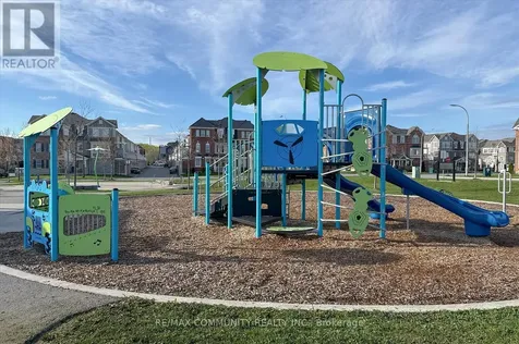 2725 Sapphire Drive Pickering ON L1X 0G3