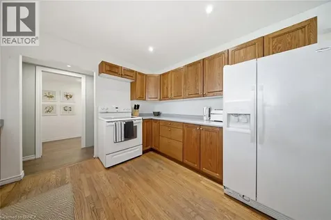 237 Cleaver Road Brantford ON N3R 0B8