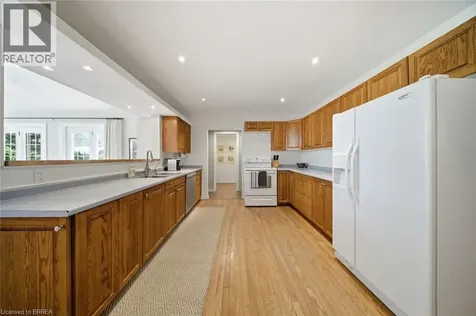 237 Cleaver Road Brantford ON N3R 0B8