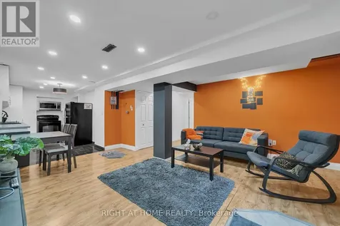 195 John Bowser Crescent Newmarket (glenway Estates) ON L3Y 7N6