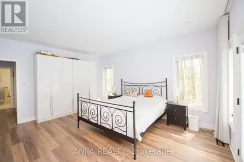 26 Pelosi Way East Gwillimbury ON L0G 1M0