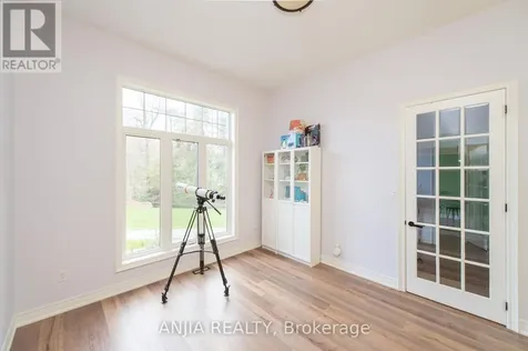 26 Pelosi Way East Gwillimbury ON L0G 1M0