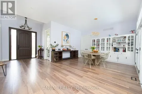26 Pelosi Way East Gwillimbury ON L0G 1M0