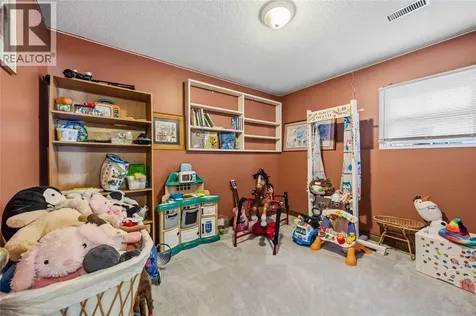 4484 North Street Petrolia ON N0N 1R0