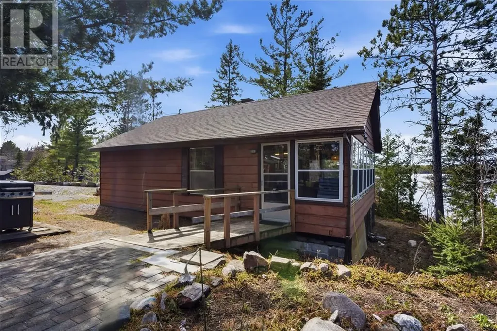 32 Maple Road Greater Sudbury ON P3E 4N7
