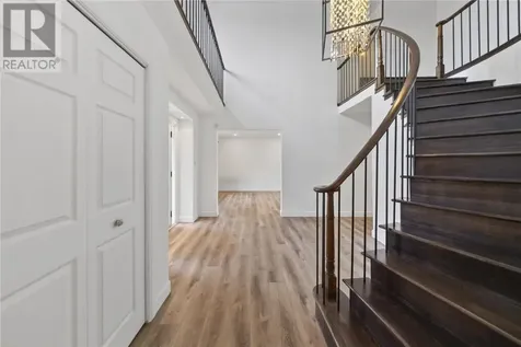 32 Thorncliffe Court Sudbury ON P3A 5E9