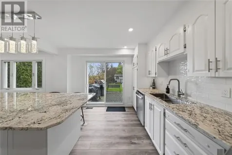 32 Thorncliffe Court Sudbury ON P3A 5E9