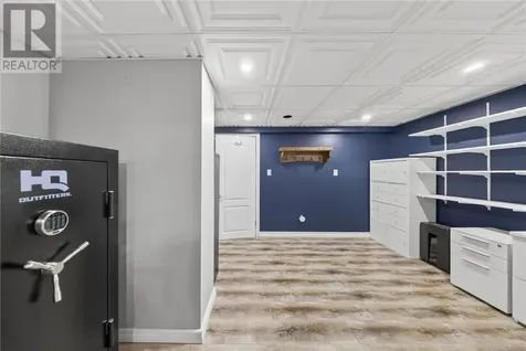 32 Thorncliffe Court Sudbury ON P3A 5E9