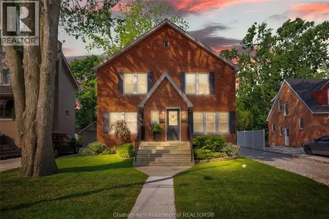 210-212 Elizabeth Street Chatham ON N7L 2Y7