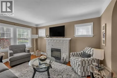 210-212 Elizabeth Street Chatham ON N7L 2Y7