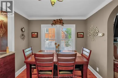 210-212 Elizabeth Street Chatham ON N7L 2Y7