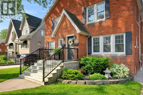210-212 Elizabeth Street Chatham ON N7L 2Y7