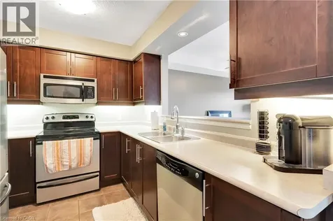 935 Zeller Crescent Kitchener ON N2A 0C7