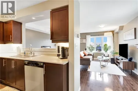 935 Zeller Crescent Kitchener ON N2A 0C7