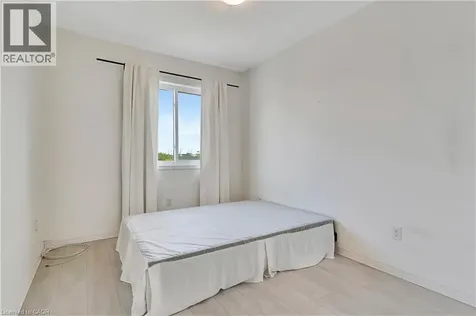 935 Zeller Crescent Kitchener ON N2A 0C7