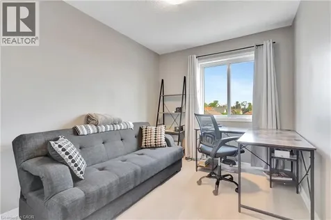935 Zeller Crescent Kitchener ON N2A 0C7