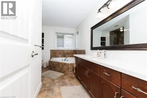 4433 Comfort Crescent Beamsville ON L3J 1N3
