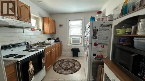 1550 Bruce Avenue Windsor ON N9X 1X9