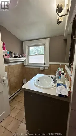 1550 Bruce Avenue Windsor ON N9X 1X9