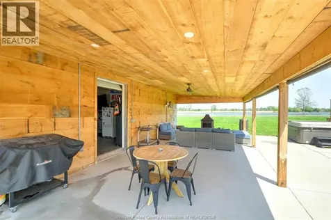 2191 Concession 2 Road Amherstburg ON N9V 3R3