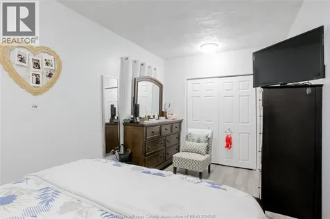 3612 King Windsor ON N9C 1P5