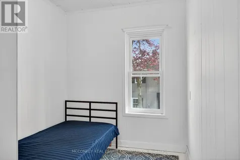 10 Regent Street Selwyn ON K0L 2H0