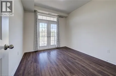 403 Westwood Drive Kitchener ON N2M 0B5
